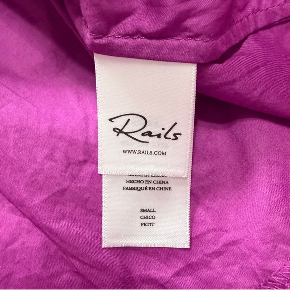 Rails Filomena Ruffle Smocked Sleeveless Top In Berry Size Small - Picture 7 of 10